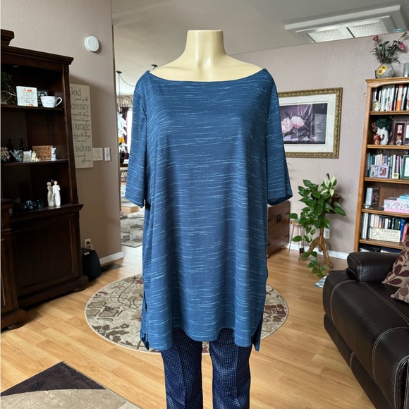 Lane Bryant blue & white short sleeve blouse-size XXXL - Picture 5 of 8